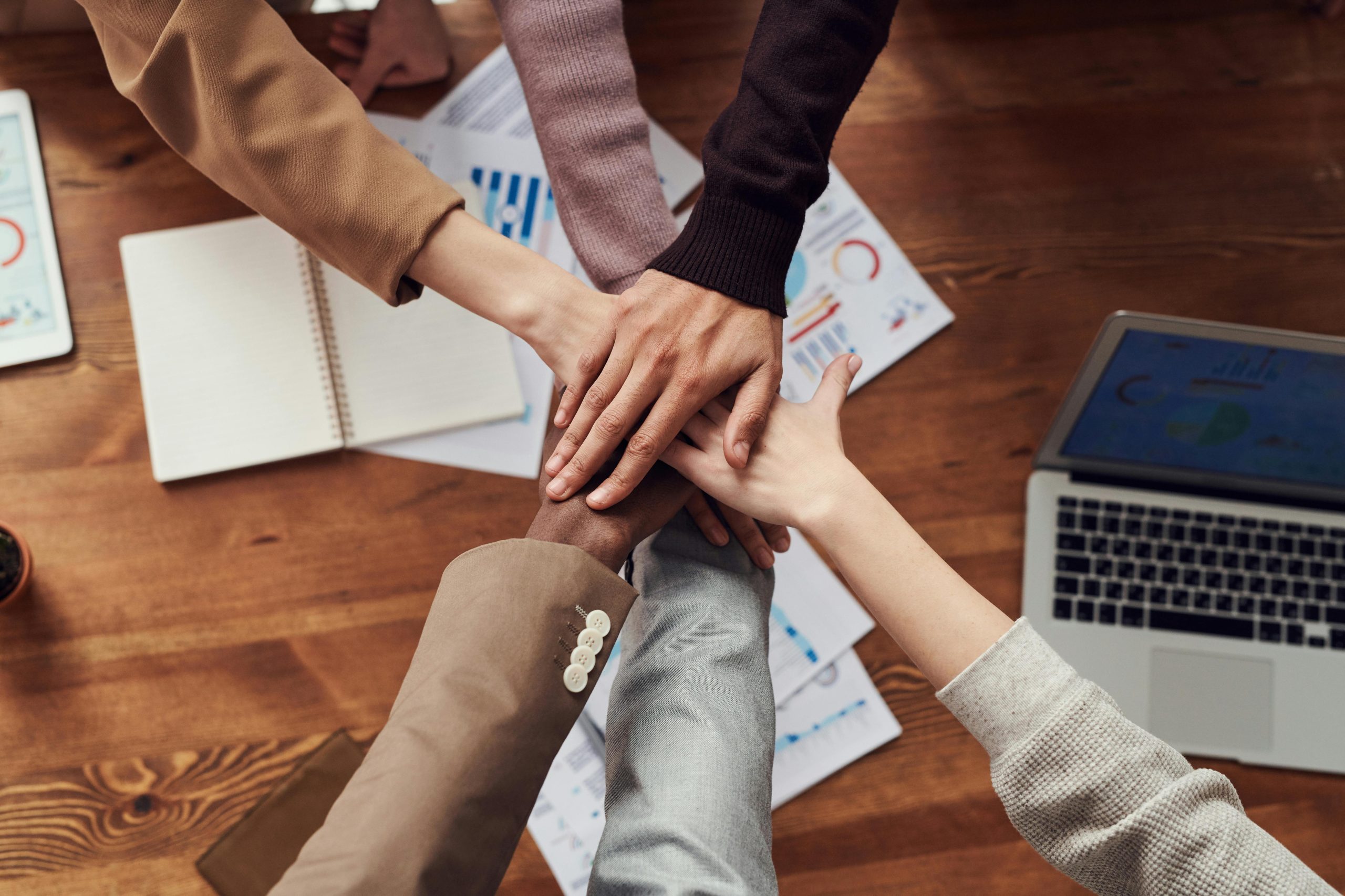 Reflexion-sobre-el-trabajo-en-equipo-scaled